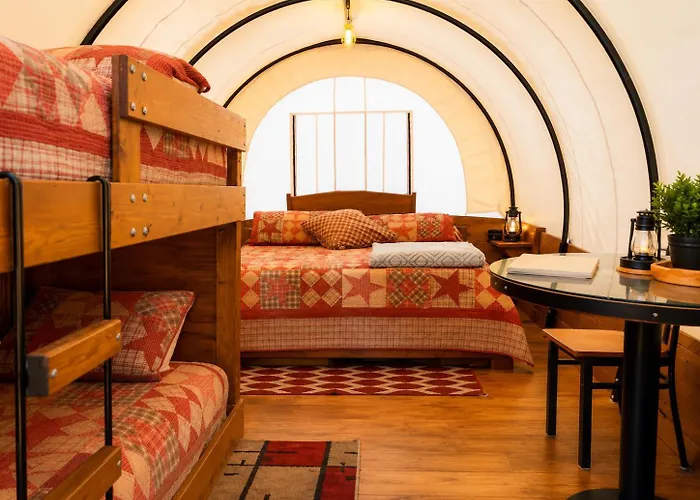 Glamping Wagon - Powell Luxury tent Page